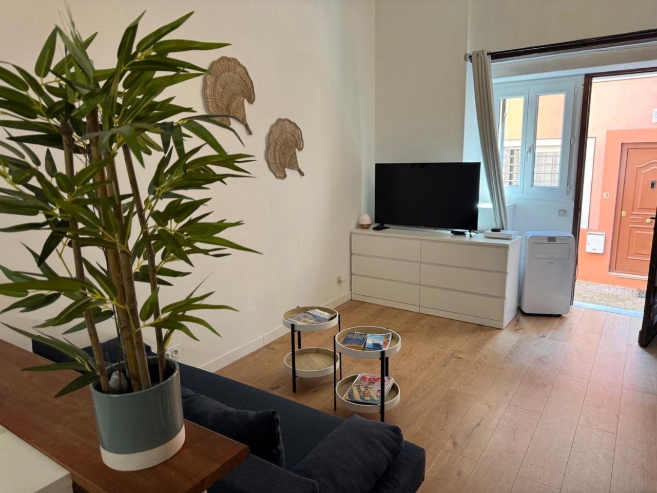 Loft - Centre Historique Apartment *